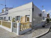 Moradia Térrea T3, com quintal em Monte Gordo, Vila Real...