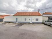 Moradia térrea T3 na Azueira 183m² Azueira e Sobral da...