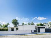 Moradia Térrea T3+Escritório em Este S.Mamede Braga