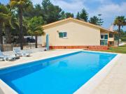 MORADIA TERREA T4+2 | PISCINA | TERRENO 2.000 m2 |...