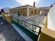 Moradia térrea T4 no Cadaval