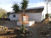 Moradia típica com terreno agrícola em Santa Catarina da...