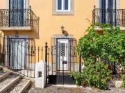 Moradia tradicional do Século XIX em Benfica – Lisboa,...