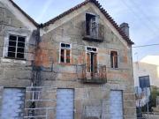 Venda Duas Moradias geminadas com enorme potencial em...