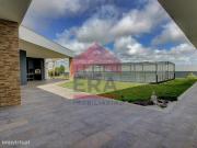 Moradia trrea e isolada T4, com piscina, em Alto Foz Peniche