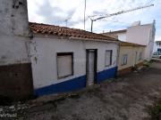 Moradia trrea para renovar com vista para o Castelo de...