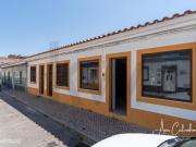 Moradia trrea T1 com ptio e arrecadao em Castro Marim