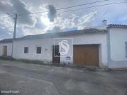 Moradia Trrea T2 com Garagem e Quintal em Alfouvs Rio...