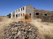 Moradia turismo com terreno de 6 hectares na aldeia de...