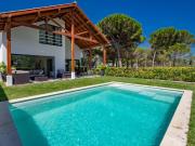 Moradia Unifamiliar com piscina na Aldeia do Meco Fetais