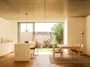 Moradia Unifamiliar com Projeto Aprovado no Largo do Rato