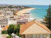Moradia V14 com vista mar, piscina e garagem perto da...