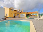 Moradia V2 à venda em Costa da Prata, A dos Francos,...