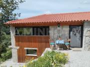 Moradia V2 com Anexo V1 e Garagem fechada