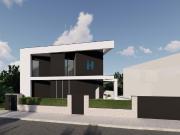 Moradia V3+1 c/ garagem M.G