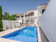 Moradia V3+1 com Piscina Privada e Apartamento...