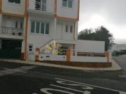 Moradia V3+1 Totalmente Remodelada no Centro da Ericeira...