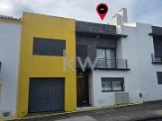 Moradia V3 +1 com aproveitamento de Sótão e Terraço em...