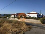 Moradia V3 com garagem vinha eira e terreno com 2100 m2...