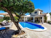 Moradia de 2 + 1 Quartos em Tavira com Piscina e Vistas,...