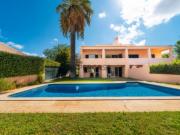 Moradia V3 com piscina em Vilamoura