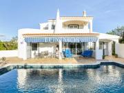 Moradia V3 com piscina para venda em Santa Bárbara de...