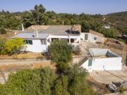 Moradia V3 em Montes Novos num terreno de 4.000m² com...