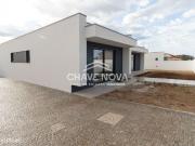 Moradia V3 Nova, Trrea e Isolada em Travanca Santa Maria...