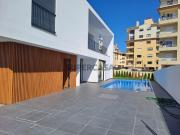Moradia de Luxo T3 NOVA com piscina Carcavelos