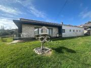 Moradia V3, Porto de Mós, Juncal