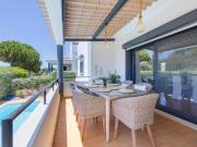 Moradia V4+1 com piscina