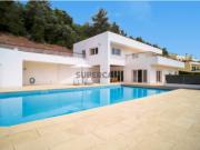 Moradia V4+1 de luxo em Sesimbra, com vista deslumbrante...