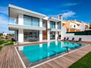 Moradia V4 à venda em Bela Vista, concelho de Lagoa...