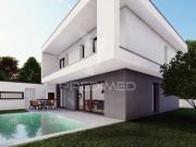 Moradia V4 à venda em concelho de Almada, Setúbal, Portugal