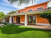 Moradia V4 à venda em concelho de Leiria, Leiria, Portugal