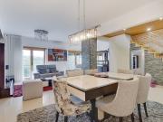 Moradia V4 à venda em concelho de Loures, Lisboa, Portugal