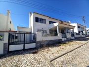 Moradia V4 à venda em Santo Isidoro, concelho de Mafra,...