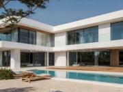 Moradia V4 com piscina