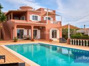 Moradia V4 em zona calma da Praia da Luz
