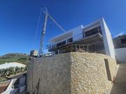 Moradia V4 LUXO Tabua