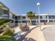 Moradia V4 Moderna Geminada, Condomnio Branqueira Albufeira