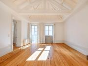 Moradia V5+1 para venda na Foz do Douro, Porto