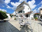 Moradia V5 + Anexo Habitacional a Perto do Centro da...