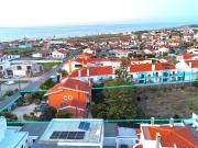 Moradia V5 com terreno com 2075m2, vista de mar