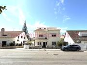 Moradia V6 com Garagem Centro da Cidade