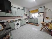 Moradia V 4 com dois pisos e quintal situada em Serpa...