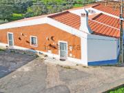 Moradia, Vale de Santiago