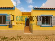 Moradia, Vila do Bispo e Raposeira