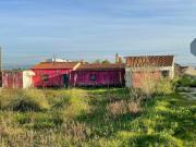Moradia/Ruina em estrada Atlântica com vista mar