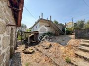 Moradias com para Reconstrução em Teivas, Viseu, Teivas